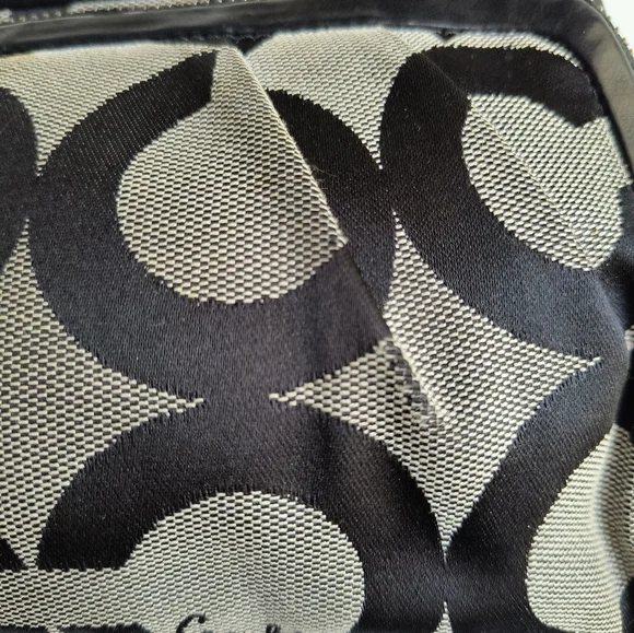 Coach 13623 Parker 2008 Black Signature C Optic Canvas Kiss Lock Shoulder Bag - Picture 6 of 12